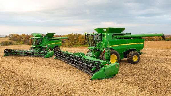 Machinery matters: John Deere quarterly sales decrease 28pc to $11.143b